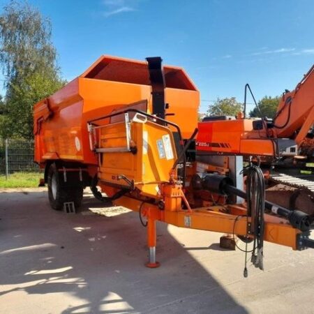 Wood chipper + JVK 4000 trailer