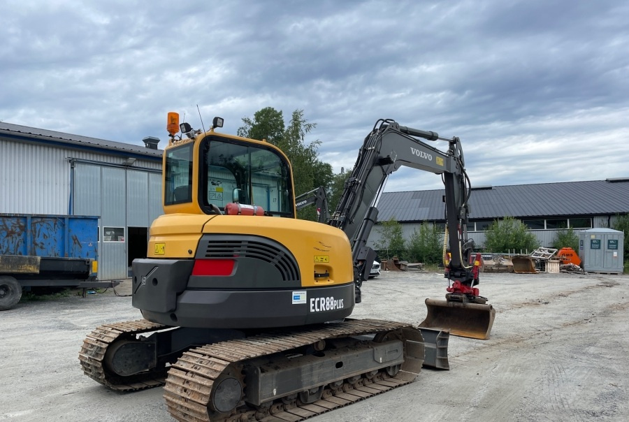 2009 Volvo ECR88 Plus - Image 2